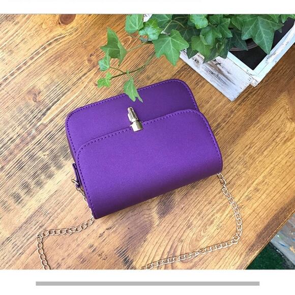 Deep Plum Gold Chain Crossbody Popular Fashion Bag - Picture 5 of 12